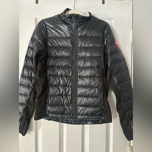 Great condition. No wear or tear. Few years old but only worn a few times